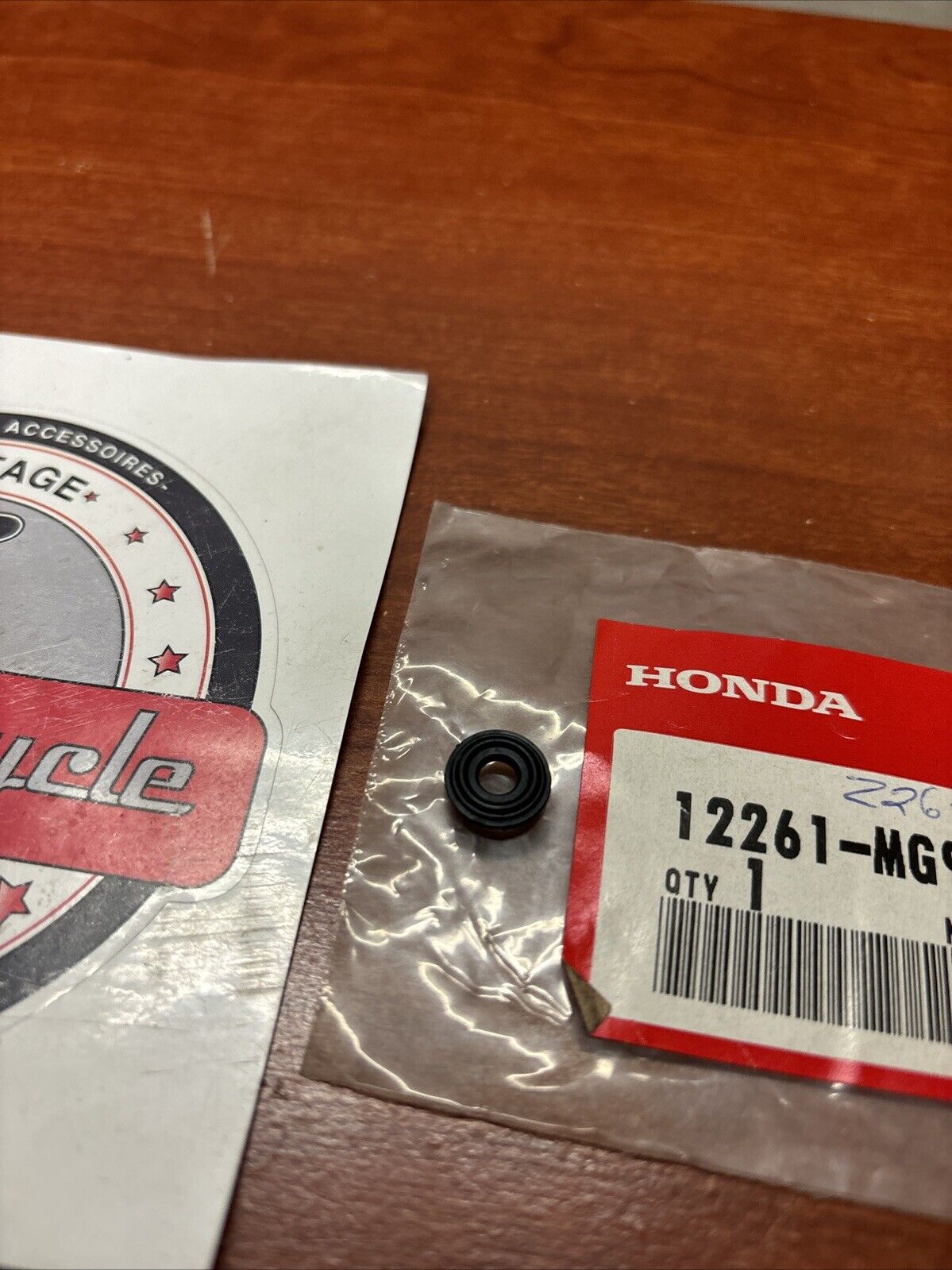 NOS Honda GL1200A GL1200D GL1200I GL1200L OIL SEAL RING 12261-MG9-000 H170