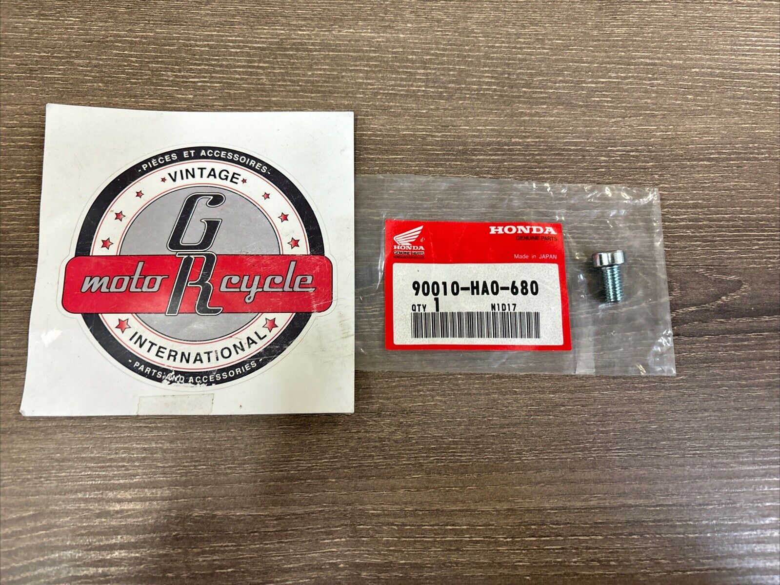 NOS Honda ATC250 TRX350 SOCKET BOLT 8MM 90010-HA0-680 H130