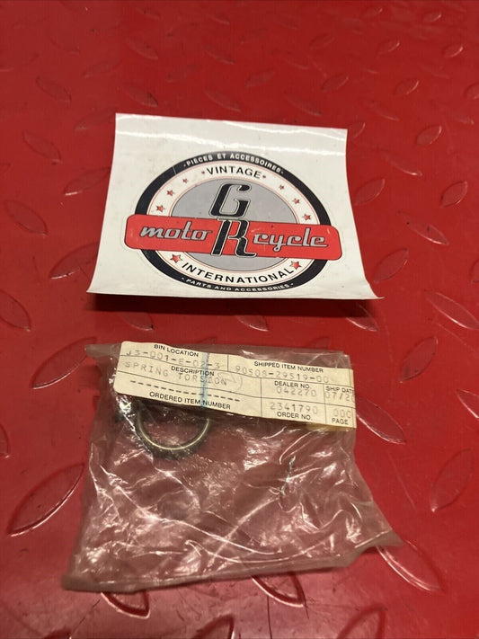NOS YAMAHA SPRING TORSION 90508-29519-00 Y66