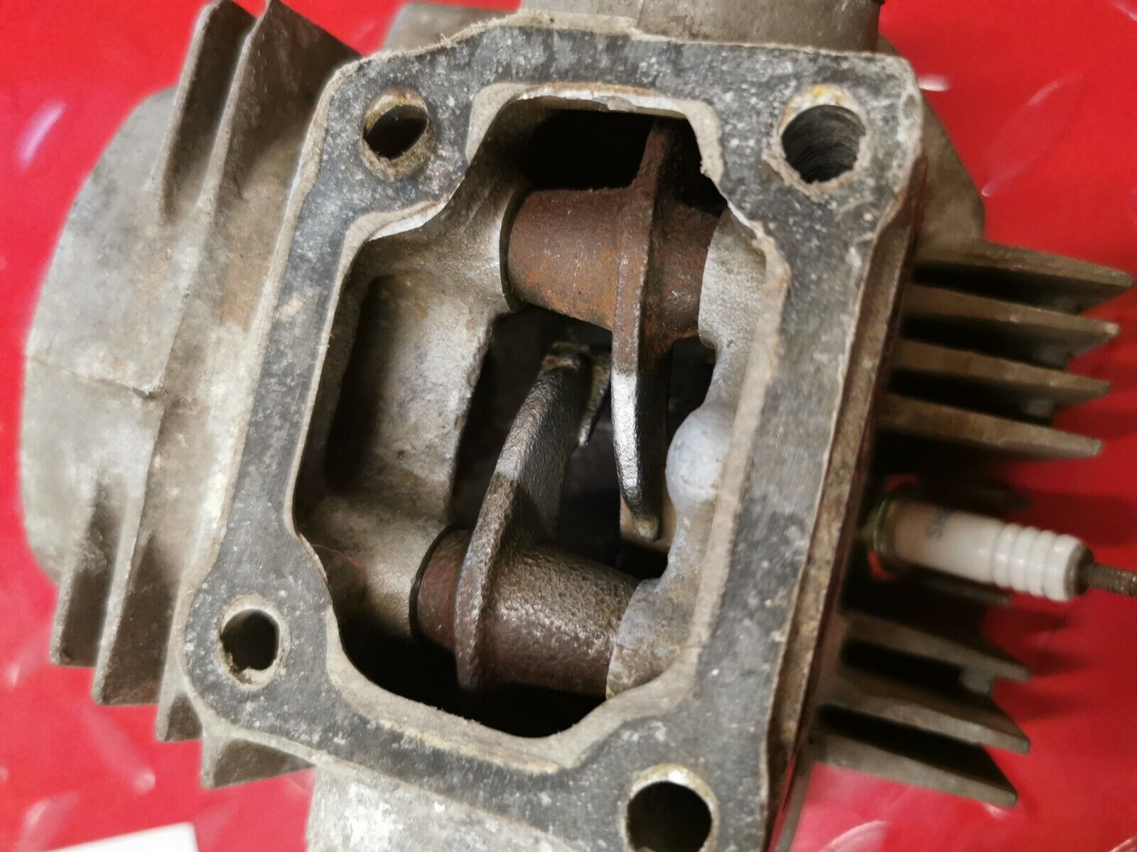 Honda ST90 1973 cylinder head jug barrel cover