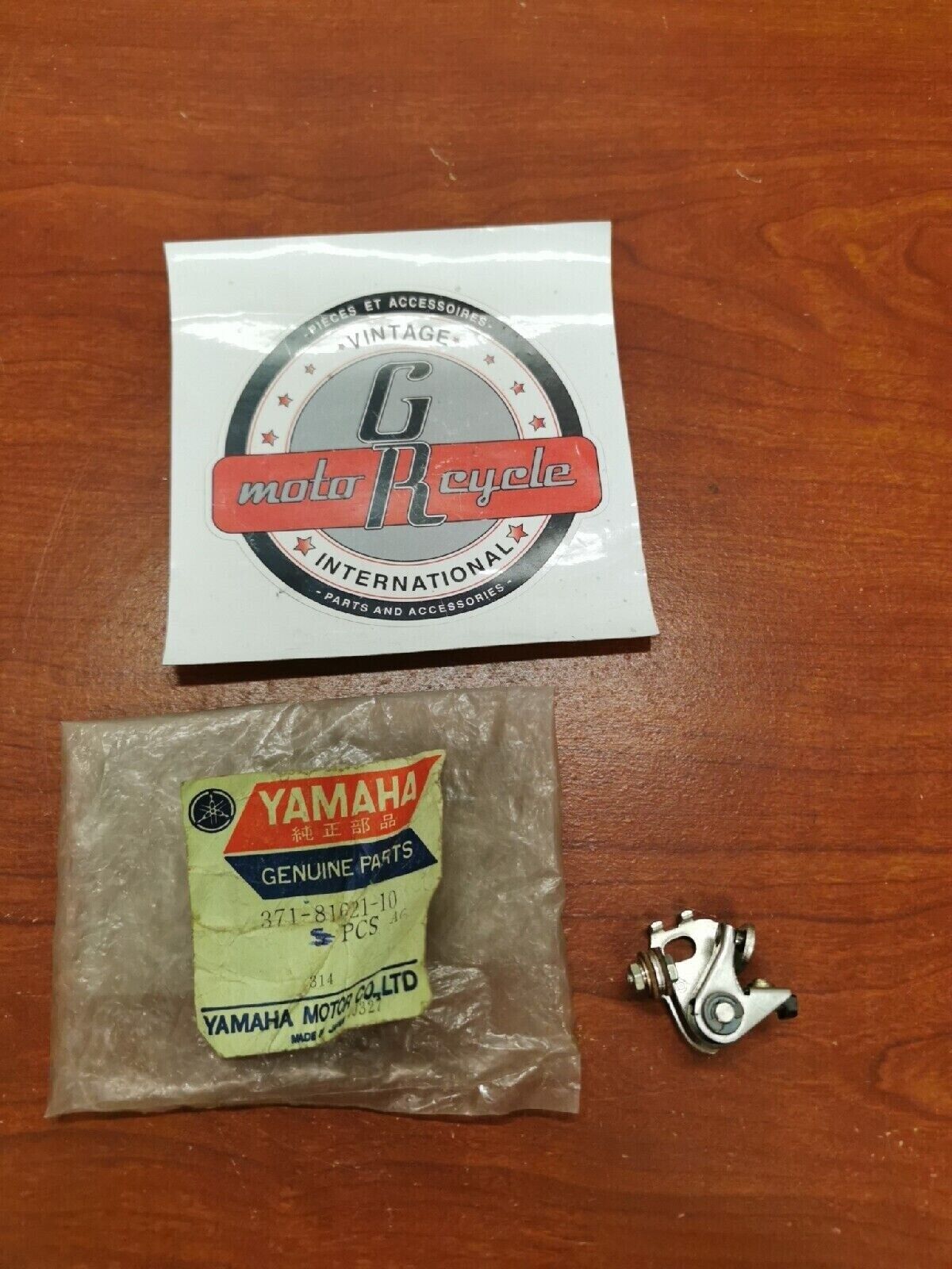 NOS Yamaha TX500 XS500 CONTACT BREAKER POINTS 371-81621-10-00 Y71