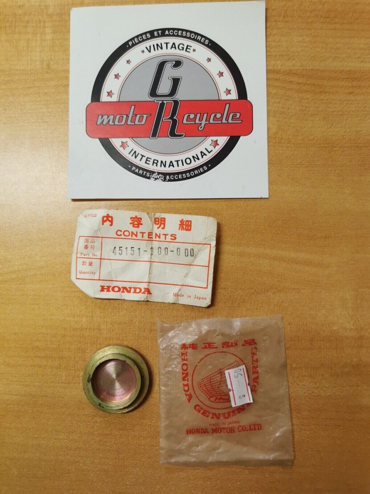 NOS HONDA CB450 CB750 SEAT PAD 45151-300-000 H21
