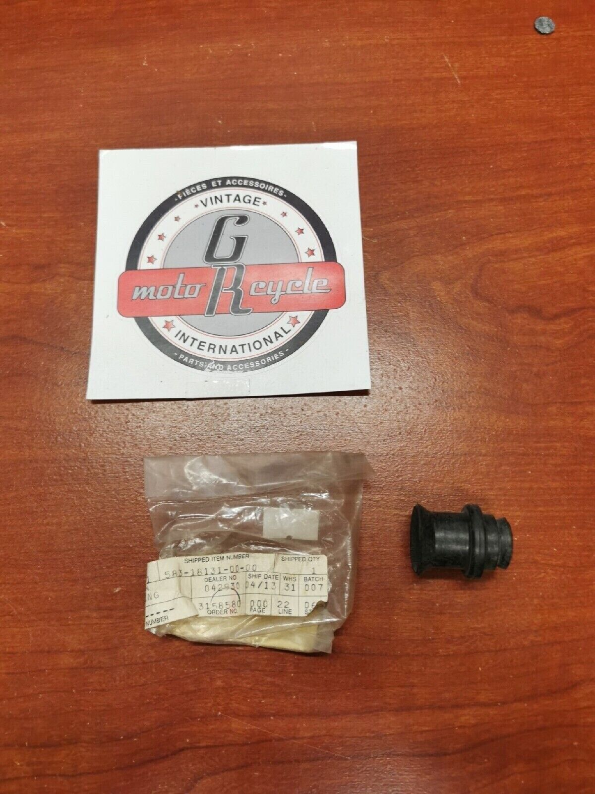 NOS Yamaha TT500 XT500 SR500 SR400 SEALING BOOT 583-18131-00-00 Y68
