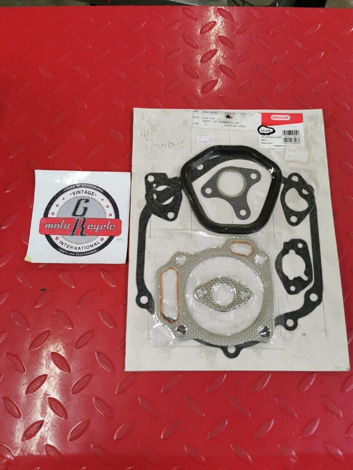 NOS OREGON HONDA  Replacement Gasket Set 061A1-ZF6-000   50-419  J14