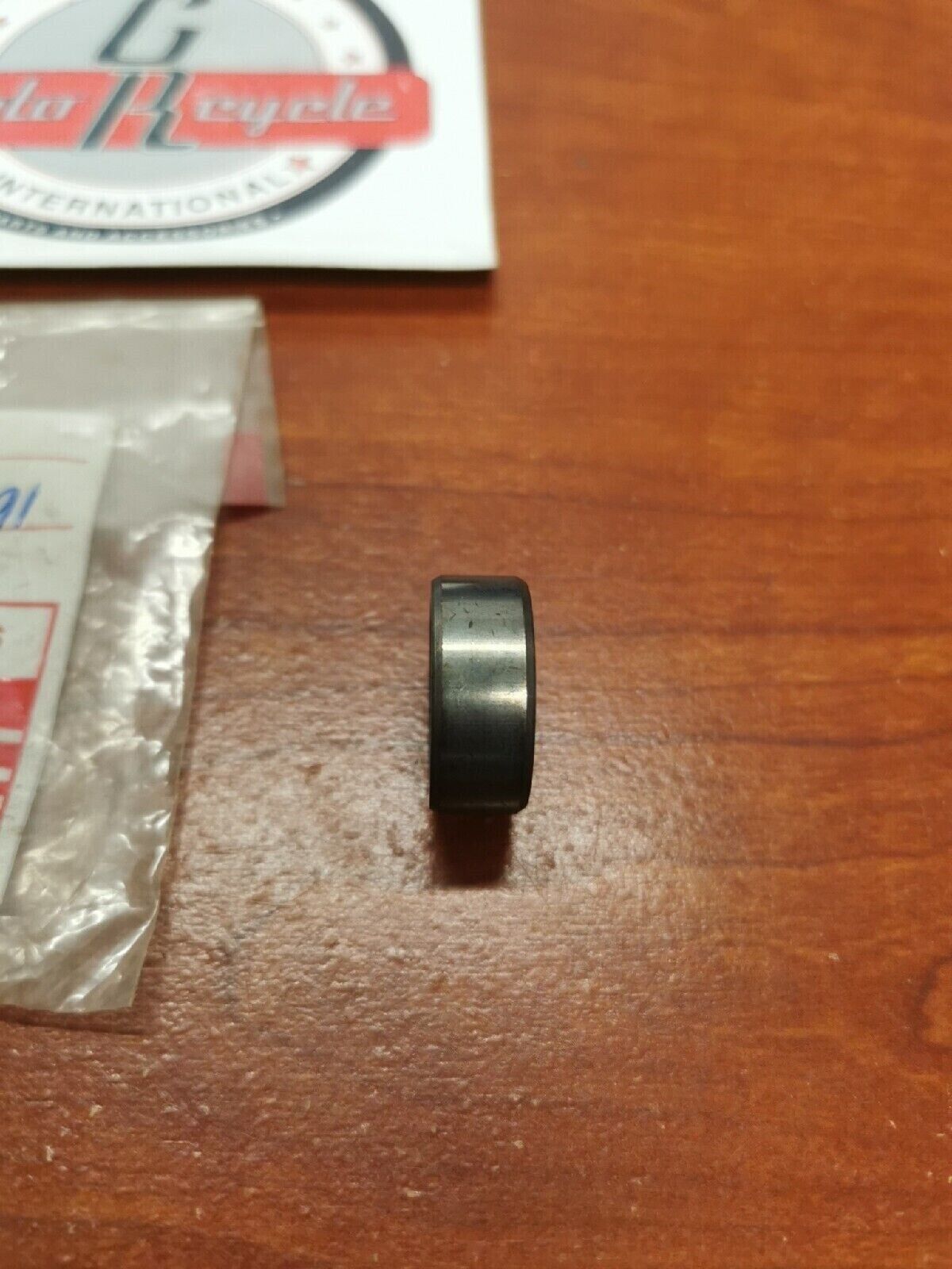 NOS Yamaha VMX17 AT1 DT100 RT100 CT2 LT2 HT1 COLLAR 90387-20491-00 Y71