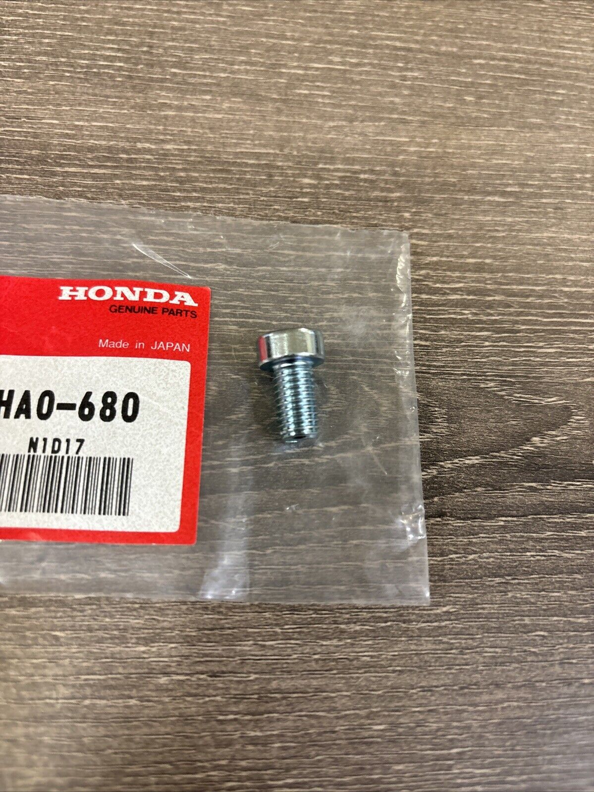 NOS Honda ATC250 TRX350 SOCKET BOLT 8MM 90010-HA0-680 H130