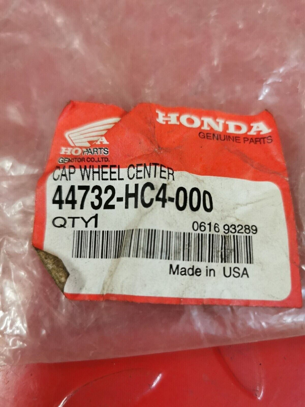 NOS HONDA TRX400 TRX250 TRX350 1989 - 2003 WHEEL CENTER CAP 44732-HC4-000 H39