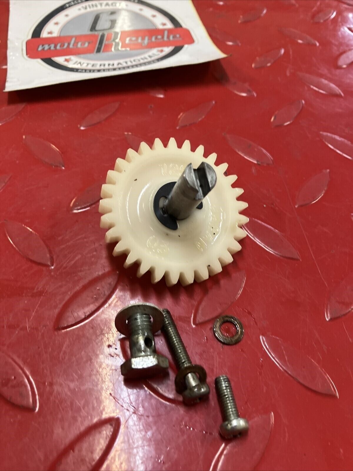 Kawasaki G5 1972 oil pump assy
