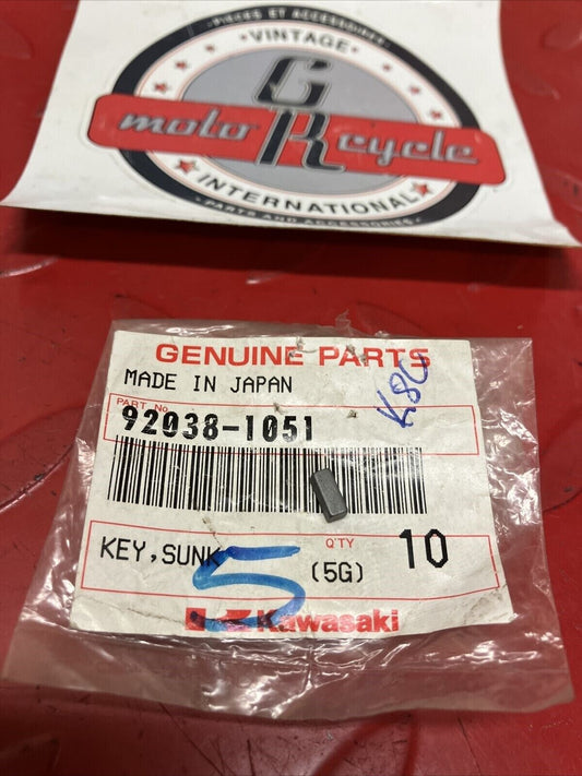 NOS KAWASAKI SUNK KEY 92038-1051 K13