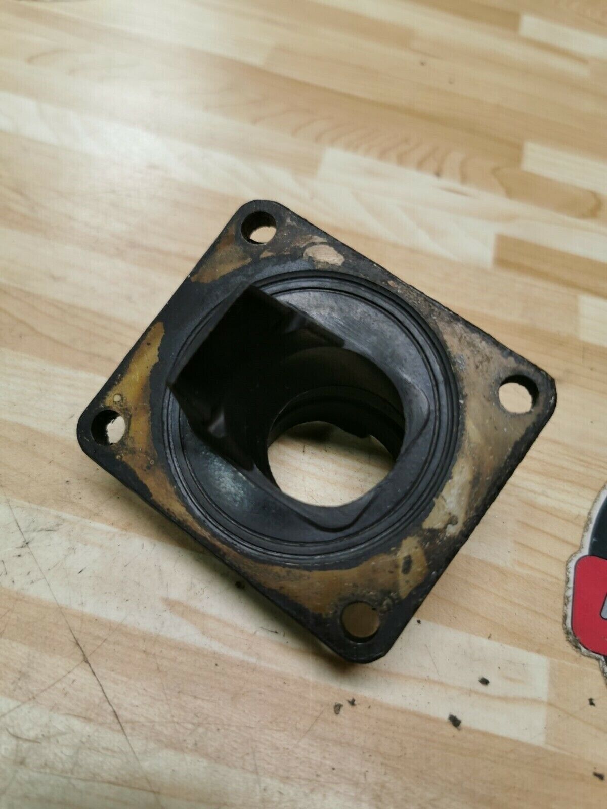 Yamaha MX175 1981 intake manifold carburetor joint insulator pipe 