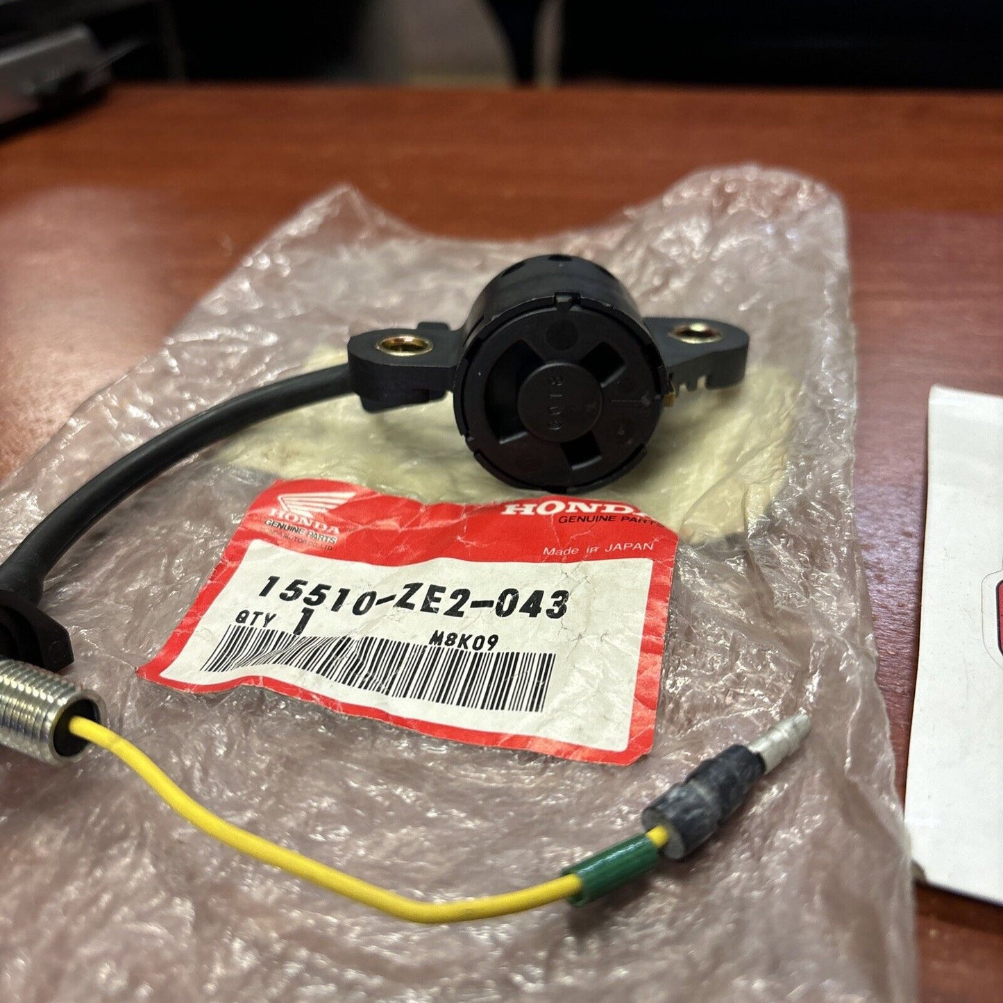NOS Honda GX160 GX240 OIL LEVEL SWITCH 15510-ZE2-043 SUB 15510-ZE2-053 H153