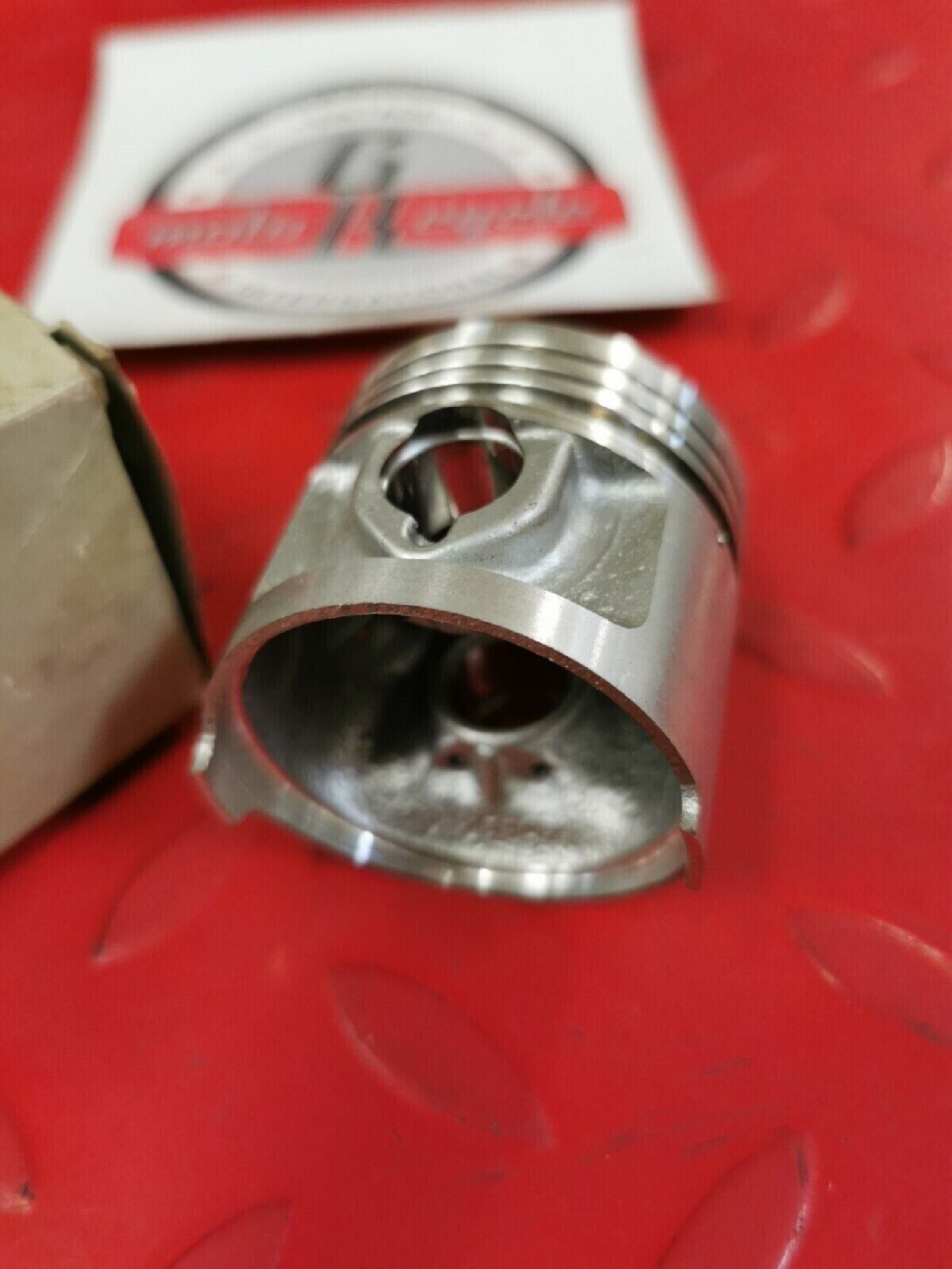 NOS HONDA XR75 1976  PISTON OS 0.25 13102-116-010  H40