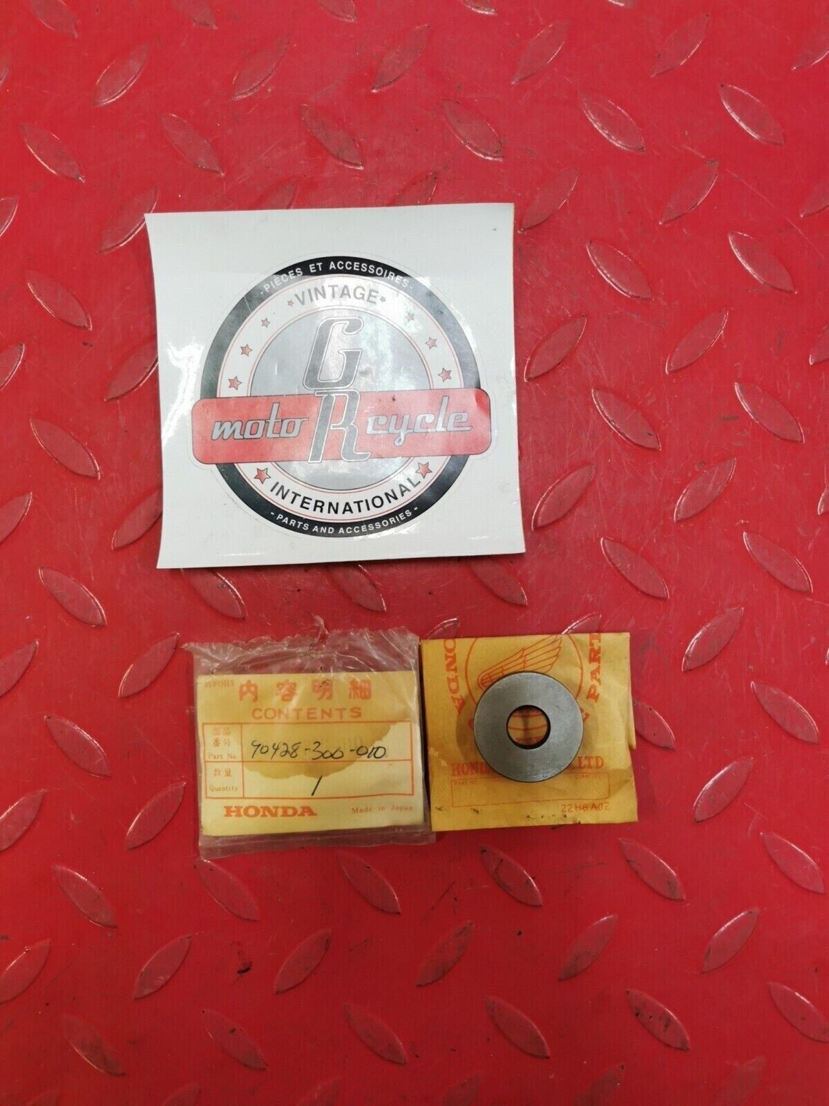 NOS Honda 1976 CB750 1985 FL350 1977 - 1984 FL250 WASHER 12MM 90428-300-010 H31