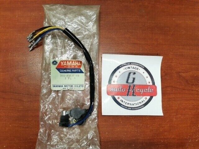 NOS Yamaha GT1 GT80 TY50 SOCKET CORD 393-83520-00-00 Y115
