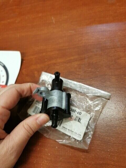 NOS Yamaha YFM550 YFM700 YXZ1000 PIPE JOINT 28P-24380-00-00 Y105