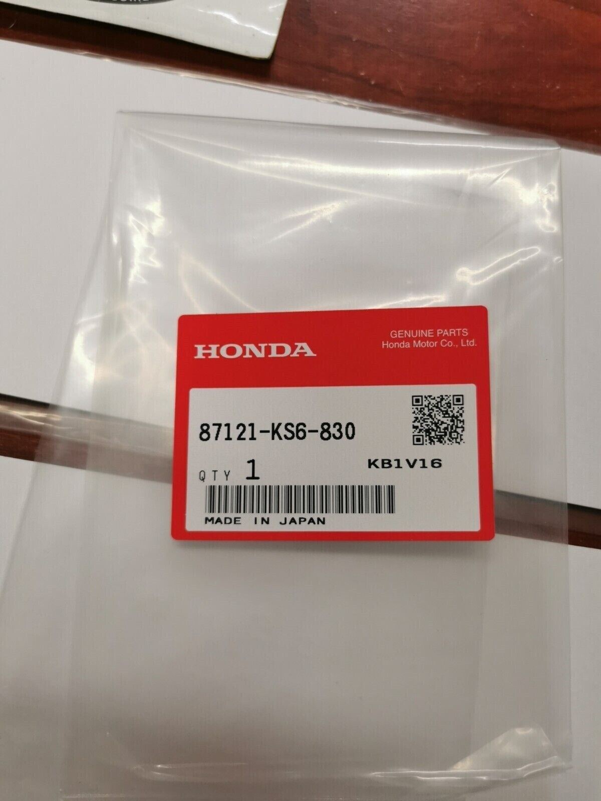 NEW Honda 1988 1989 CR500R CR250R CR125R SWING ARM DECAL PAIR 87121-KS6-830 H67