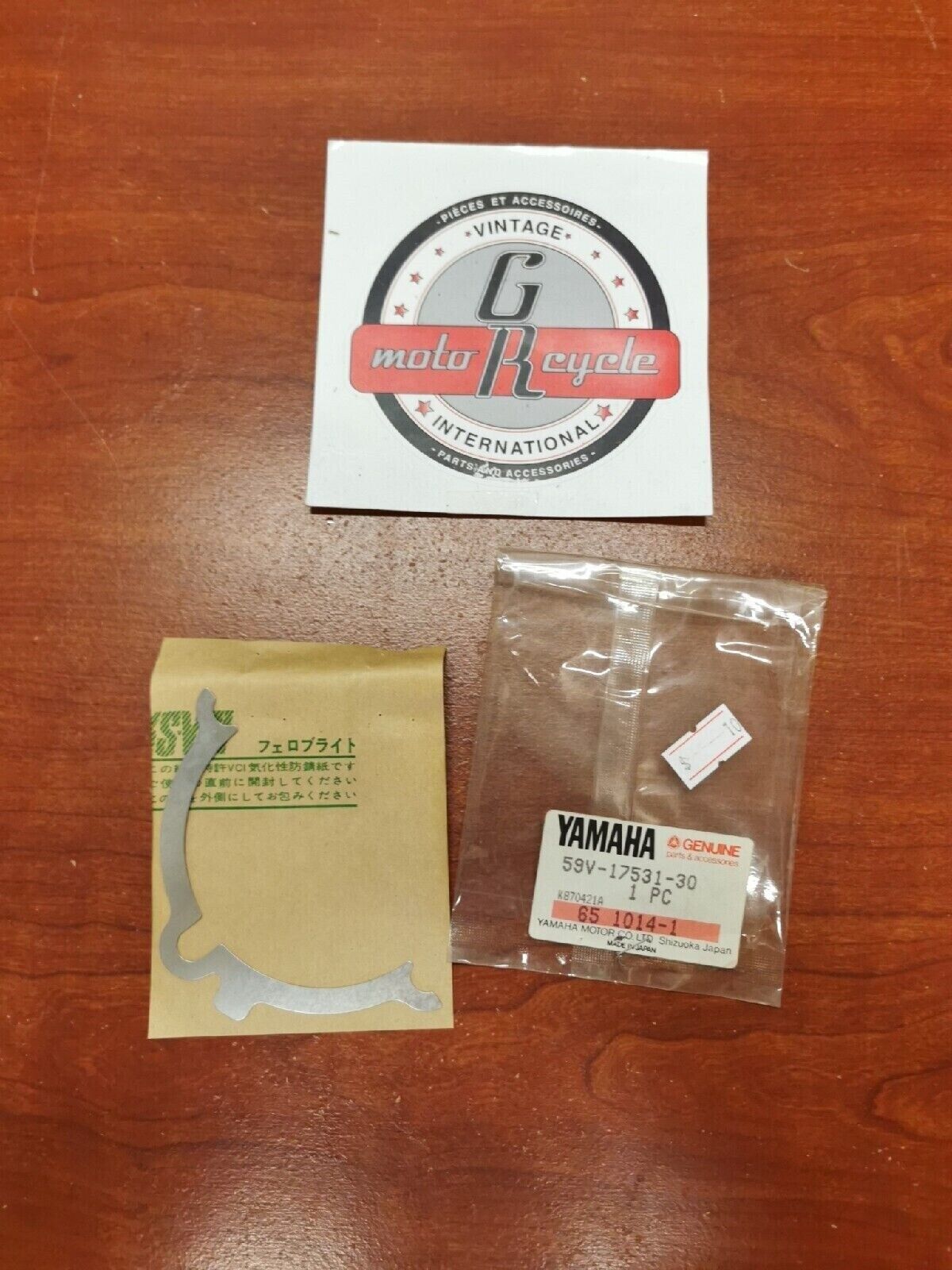 NOS Yamaha PINION SHIM 0.3T 59V-17531-30-00 Y68