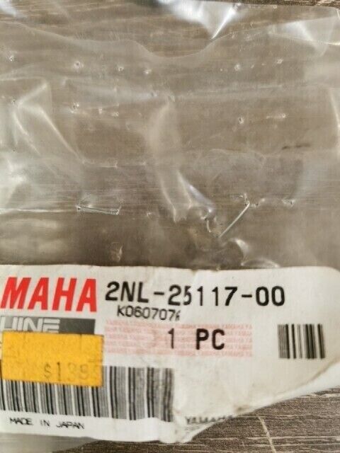 NOS YAMAHA YFM350ERD YFM250A YFP35OU SPACER BEARING 2NL-25117-00-00 Y113