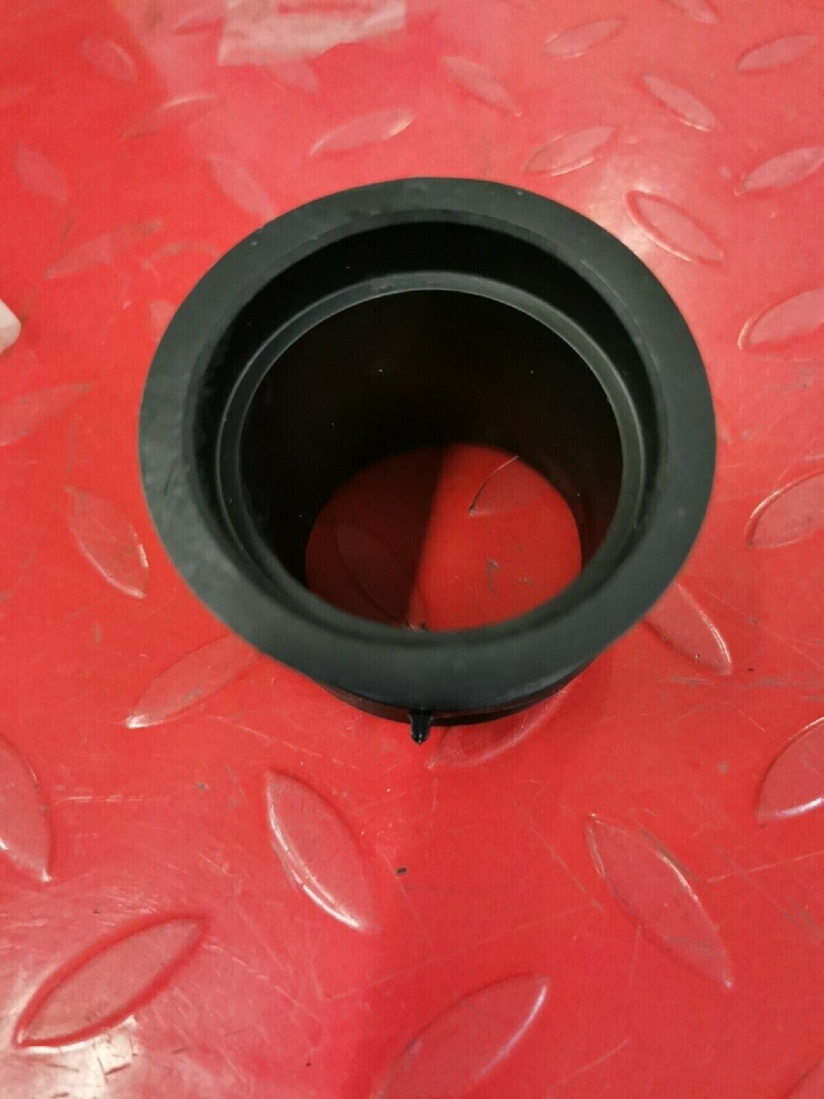 NOS YAMAHA XJ650 1980 -  1983    AIR CLEANER JOINT  4H7-14453-00-00 Y52