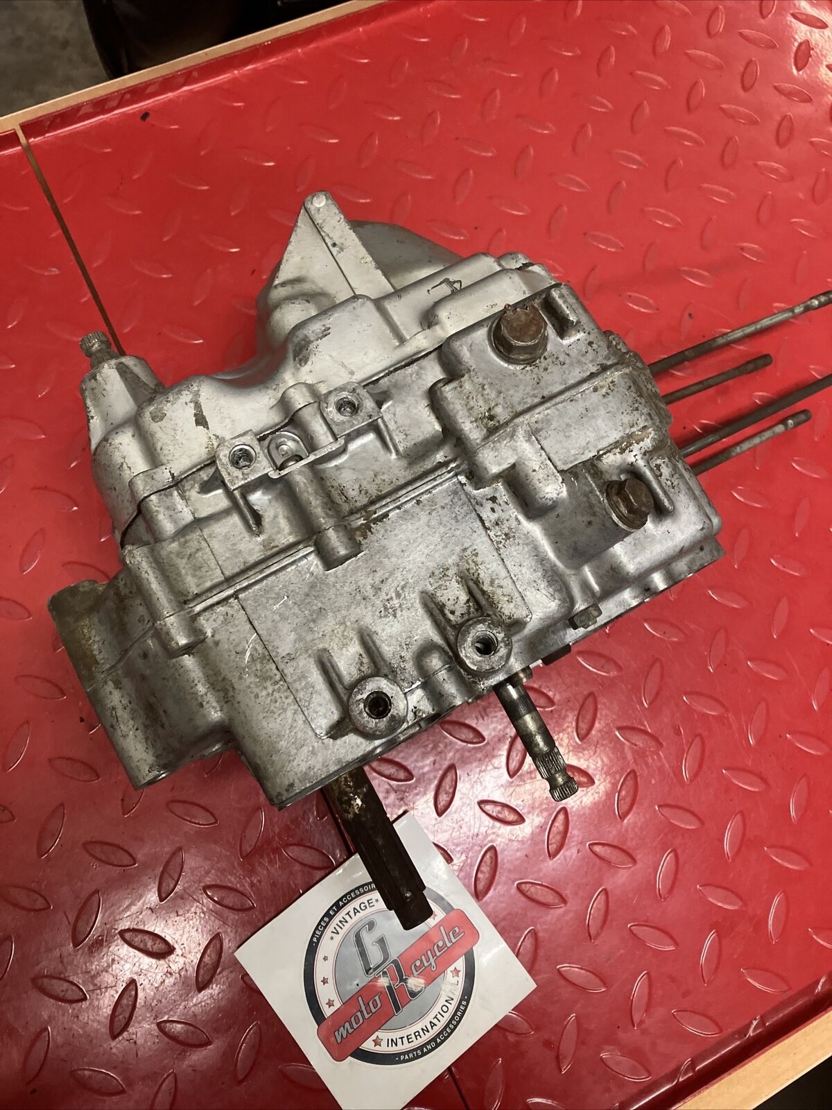 Honda CT90 1977 engine motor crankcase Bottom end crank transmission