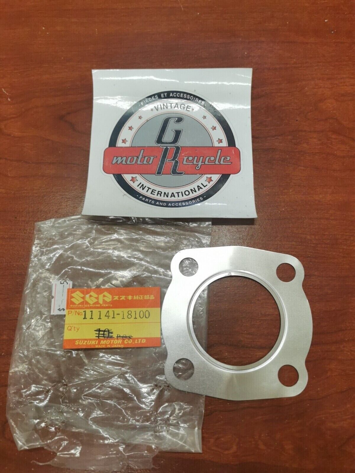 NOS Suzuki 1973 - 77 GT250 CYLINDER HEAD GASKET 11141-18100 SUB. 11141-18000 S16