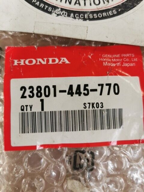 NOS HONDA CB750C CB750F CB750K CB750SC SPROKET DRIVE 18T 23801-445-770 H109