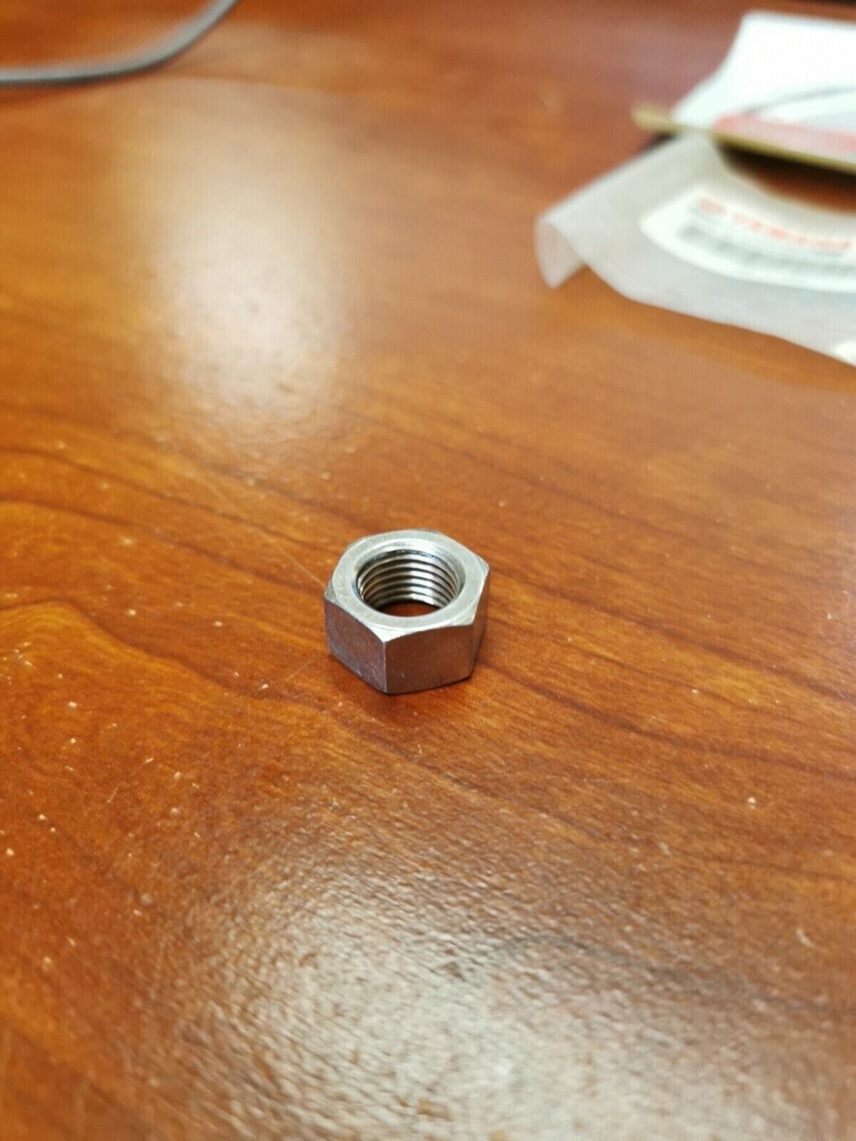 NOS Yamaha YFM45 YFM35 YFM40 NUT 37S-23833-00-00 Y84