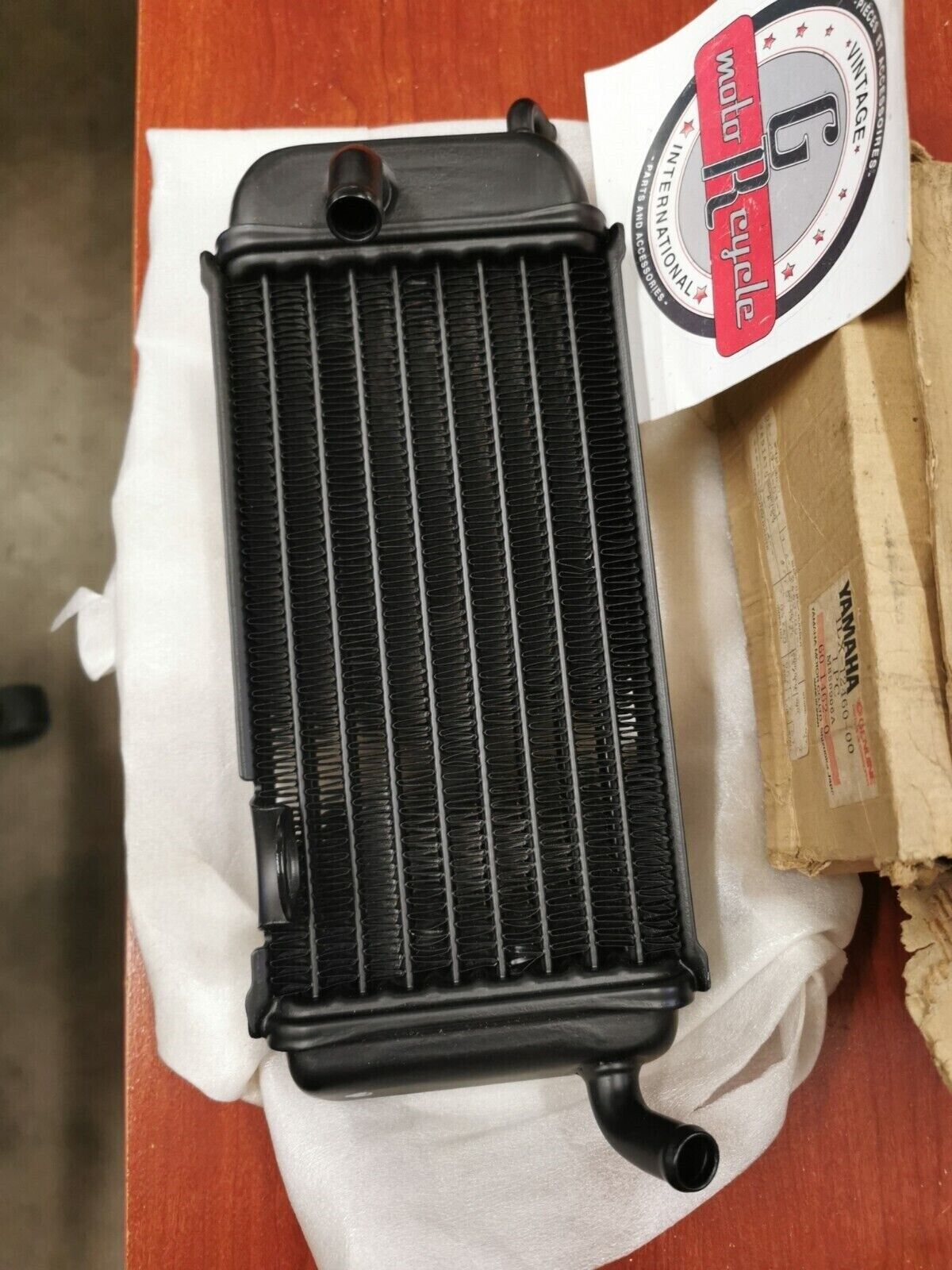 NOS Yamaha YZ250 YZ125 RADIATOR ASSY 2 1LX-12460-00-00 SUB. 1LX-1240A-01-00 Y85