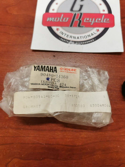 NOS Yamaha GROMMET 90480-14360-00 Y69