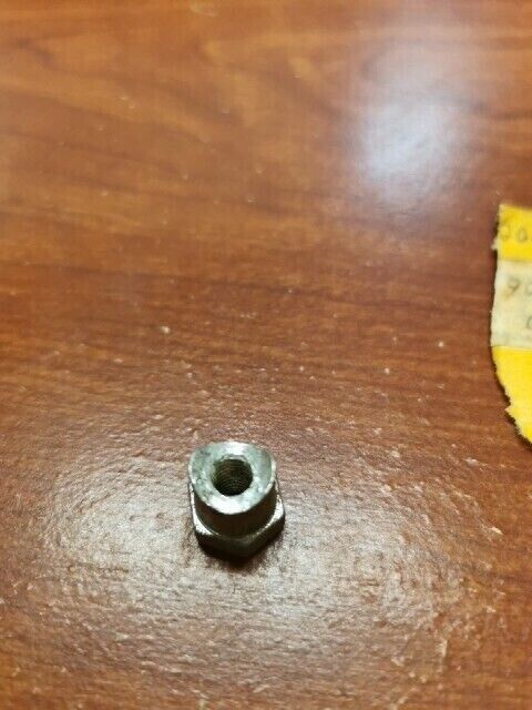 NOS Yamaha NUT 206-27238-00-00 SUB 90179-06176-00 SUB 90179-06411-00 Y109