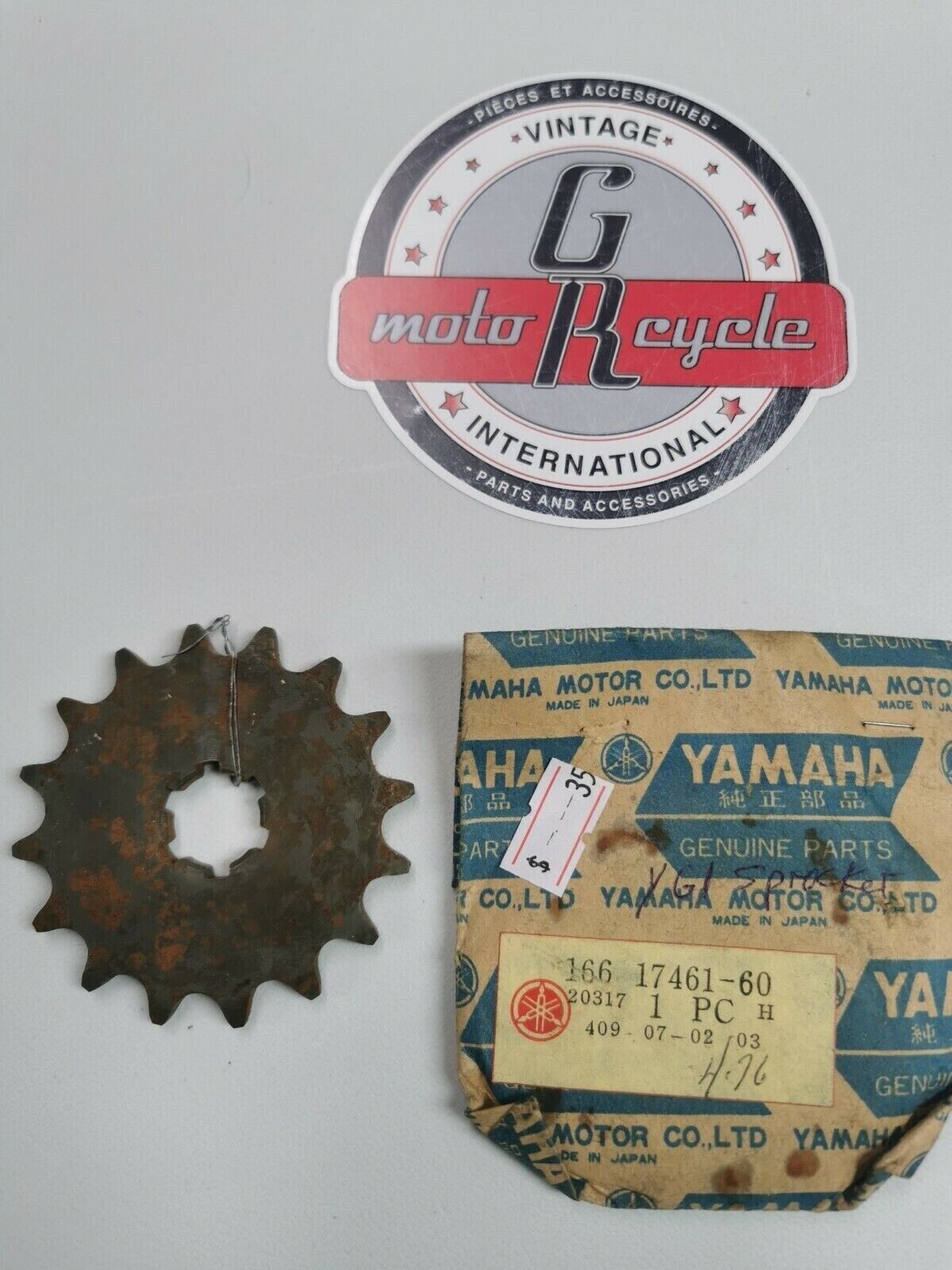 NOS Yamaha YG1 SPROCKET, DRIVE (166-17461-60) 93812-16092-00 Y2