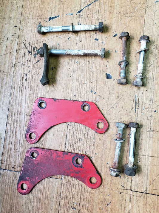 Honda XL100S 1981 XL100 engine motor mount munting bolt plate bracket