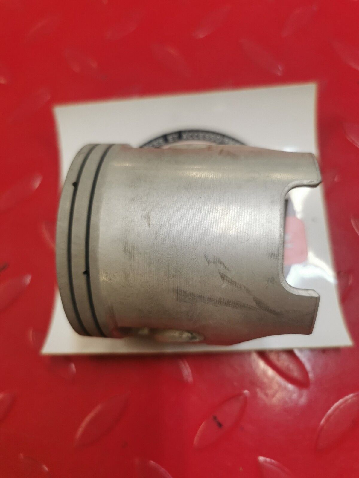 NOS Yamaha YZ250 PISTON (STD) 3JE-11631-01-93 Y17