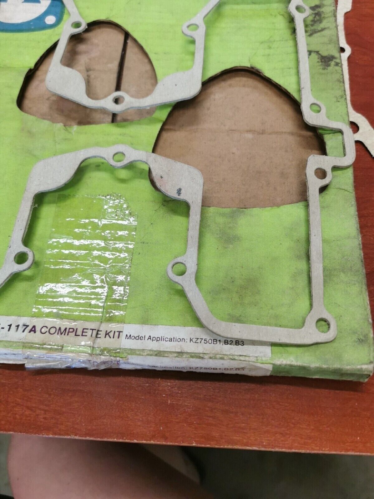 NOS Kawasaki 1976 - 1978 KZ750 INCOMPLETE GASKET KIT 14046-117 K2