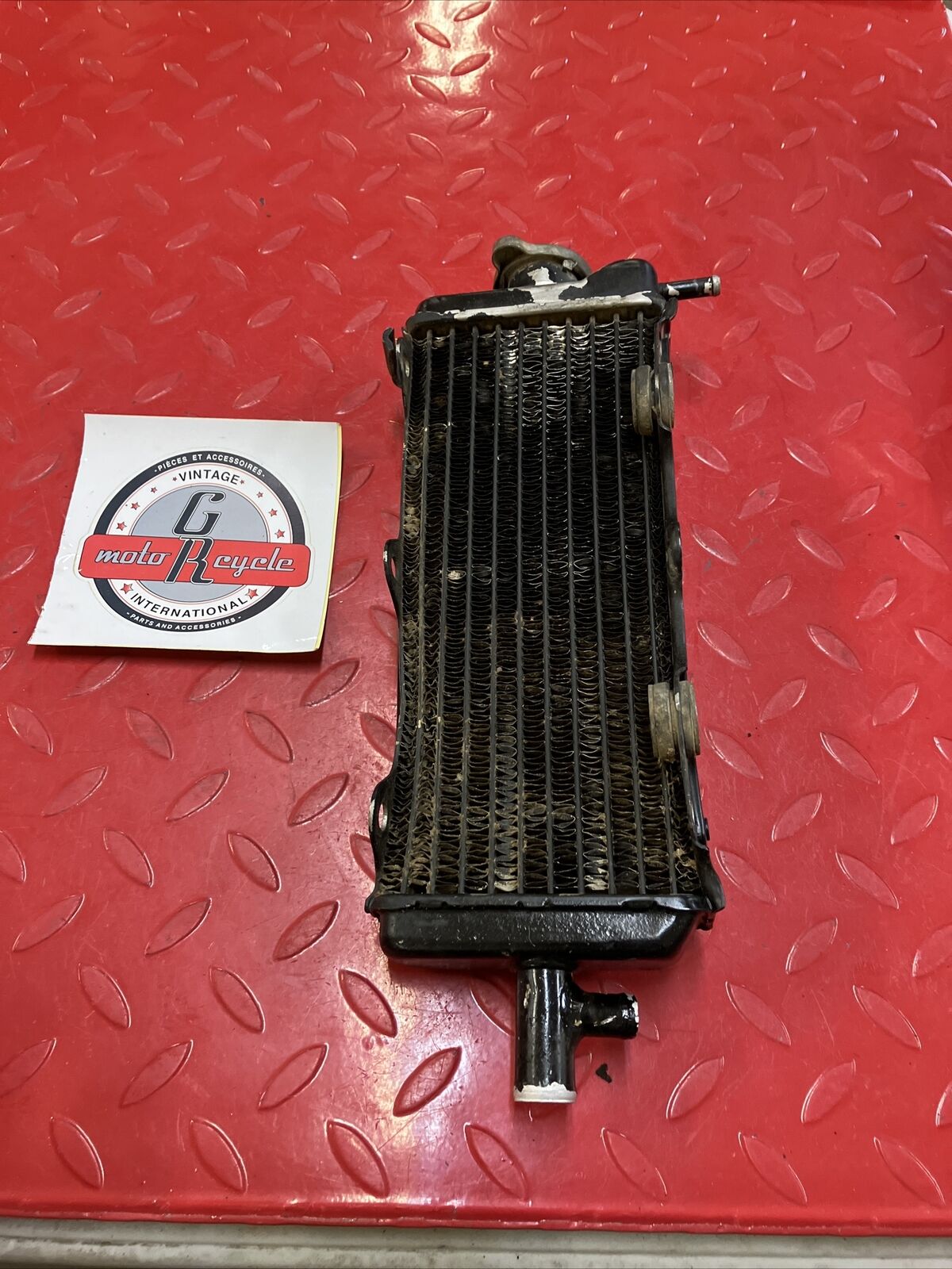 Suzuki RM125 1993 right side radiator 1994 1995