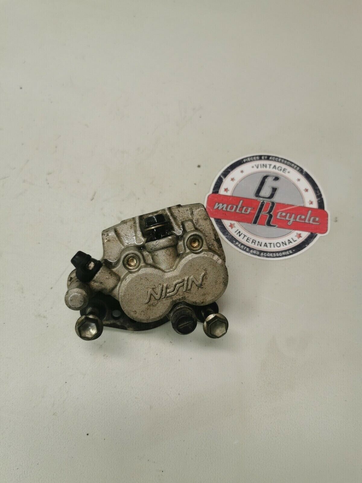 Suzuki RM125 1991 Front brake caliper