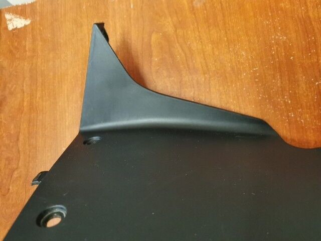 Honda 1986 - 1987 TRX350 RIGHT REAR FOOT SPLASH GUARD 80211-HA7-670 H73