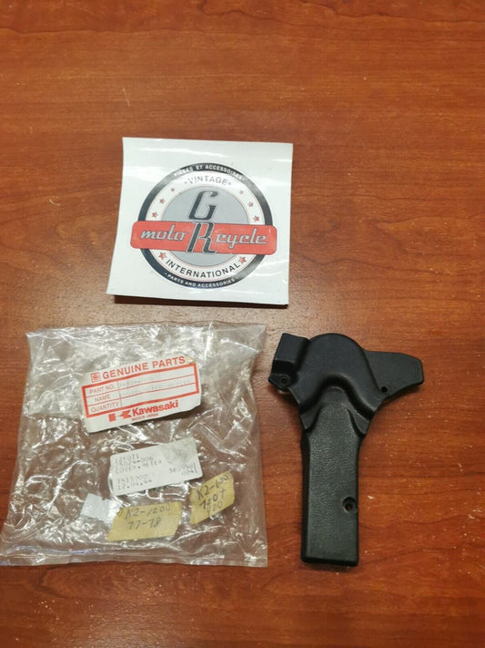 NOS Kawasaki KZ650 KZ750 KZ900 KZ1000 METER BRACKET COVER 25024-006 K35