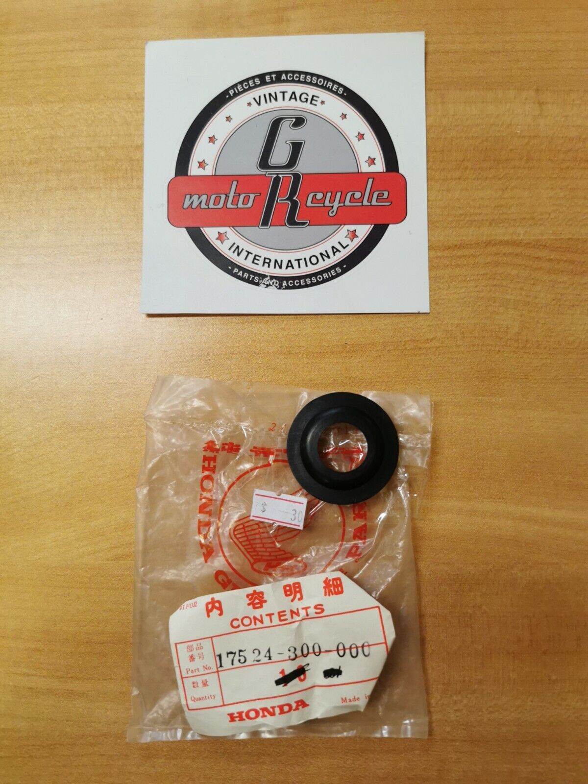 NOS HONDA CB350 CB450 CB750 SEPARATOR A FUEL 17524-300-000 H21