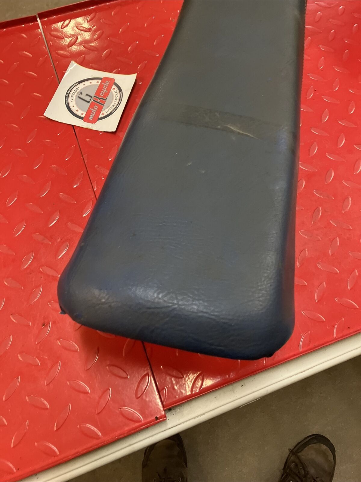 Honda CR250R 1986 seat saddle pan CR125R 2