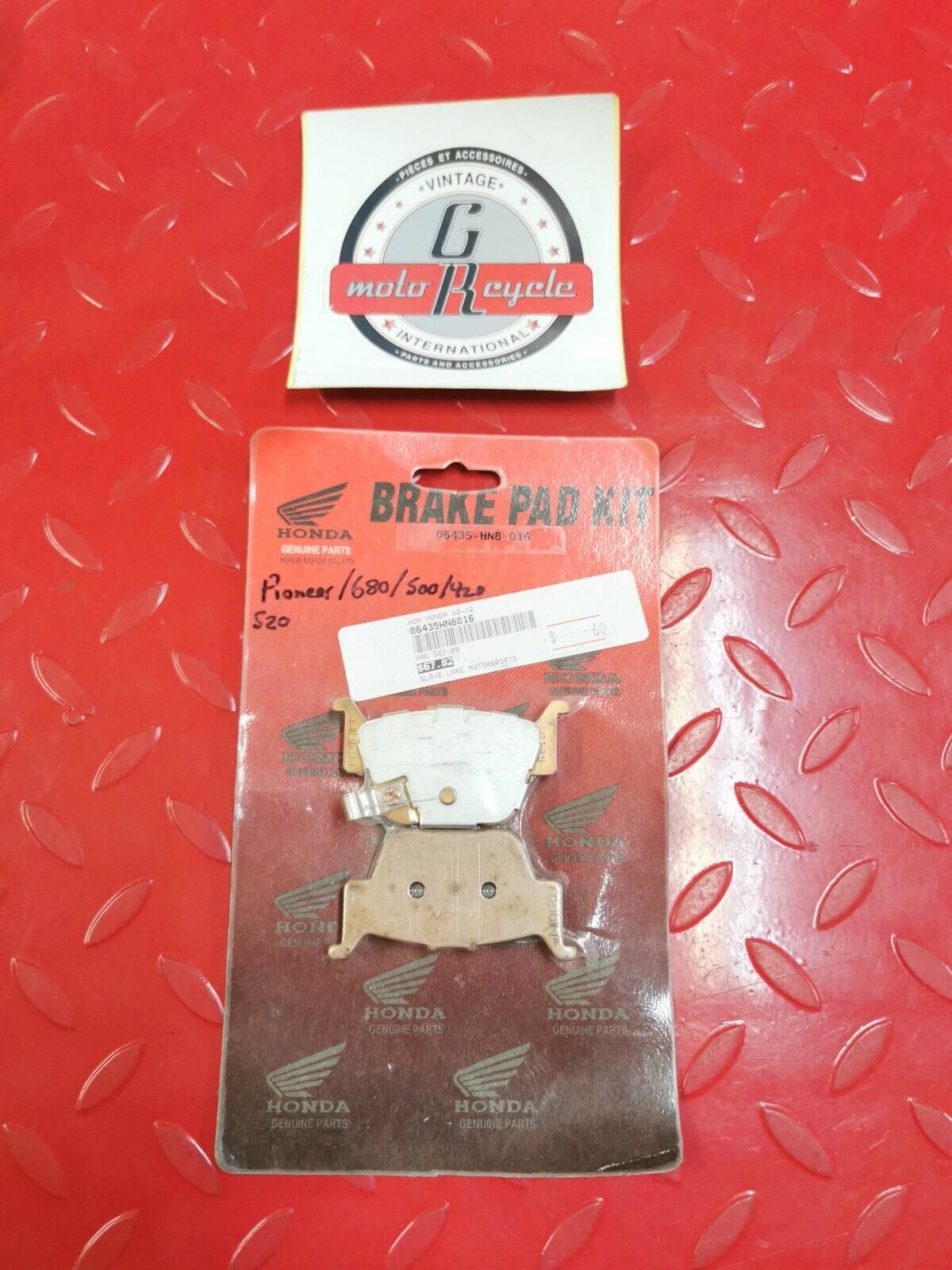NOS HONDA SXS500 SXS700 TRX420 TRX500 TRX650 TRX680 PAD SET RR 06435-HN8-016 H15