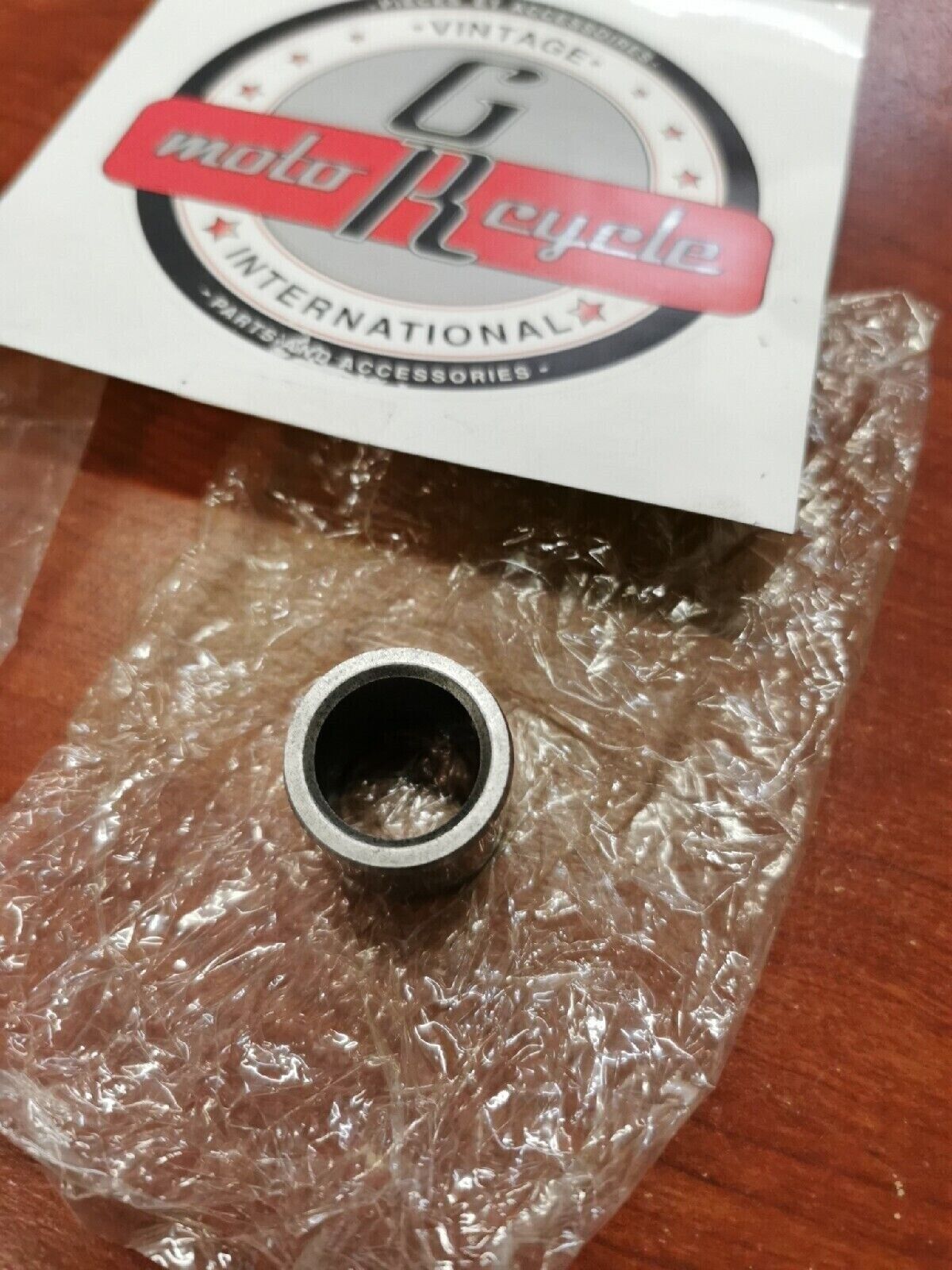 NOS Kawasaki KRT800 KRF800 KRT750 BUSHING (17X24X21.5) 92139-0736 K25