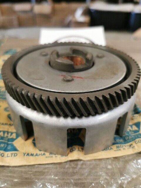 NOS YAMAHA DT125 DT175 MX125 MX175 PRIMARY DRIVEN GEAR 401-16150-00-00 Y147
