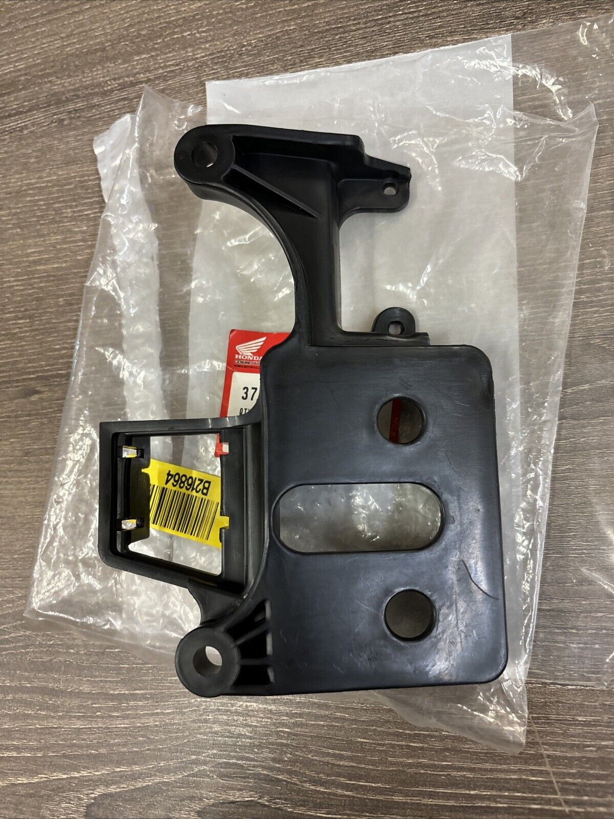 NOS Honda XL250R XL350R XL600R METER STAY 37212-MG2-670 H115