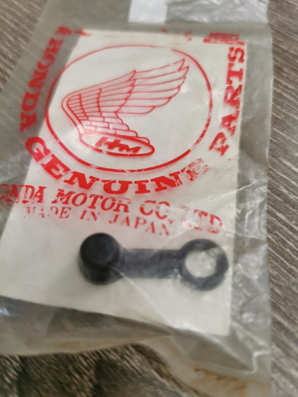 NOS HONDA CRF450R BLEEDER CAP 43353-461-771 H59