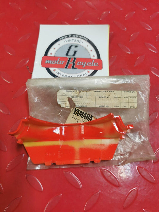 NOS YAMAHA Handlebar Cover Cap 5G3-26216-01-E1 Y30