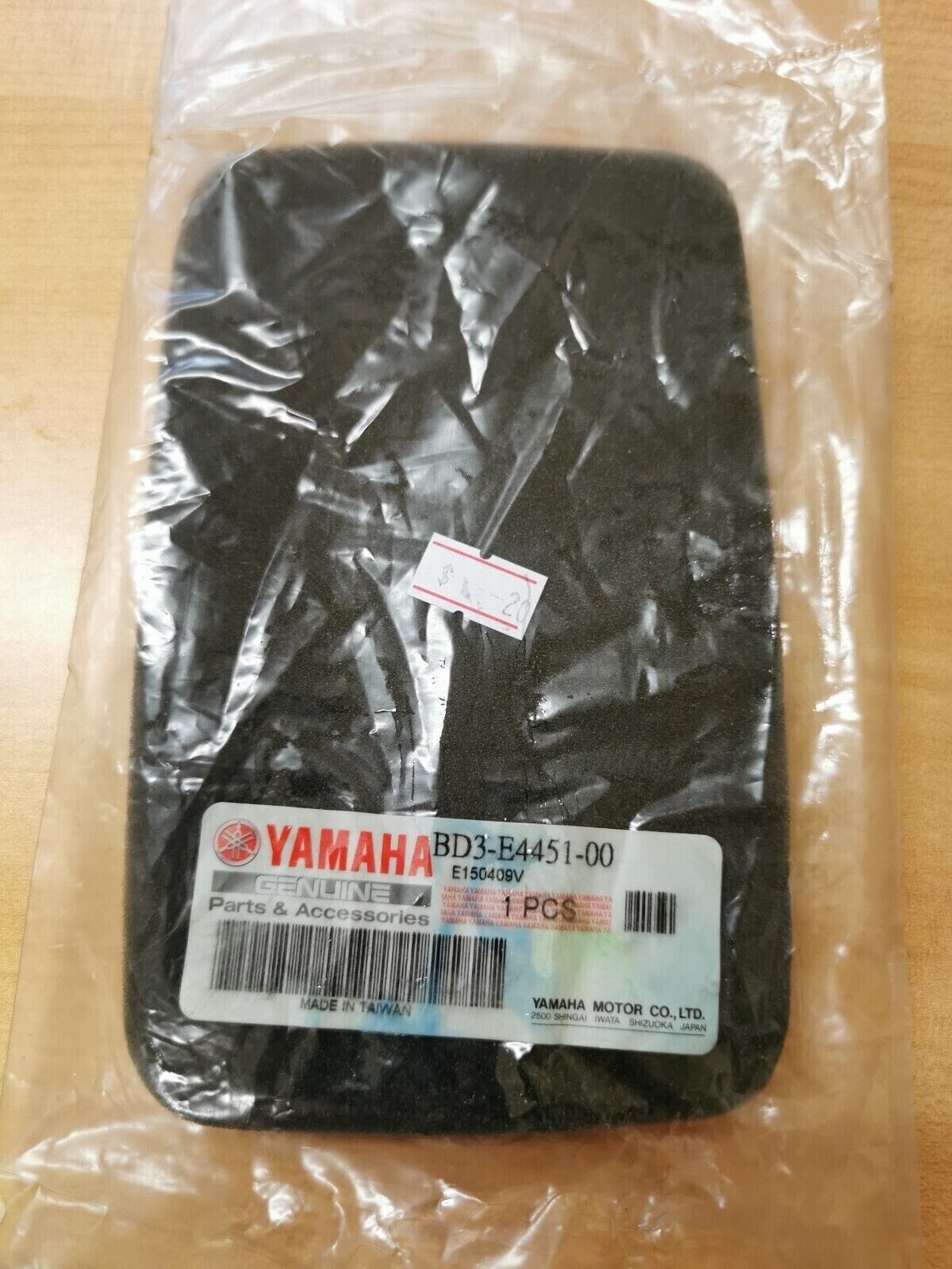 NOS YAMAHA AIR FILTER BD3-E4451-00-00 Y39