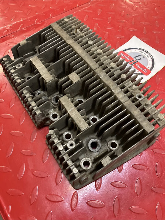 Suzuki GT380 cylinder head ram air U2