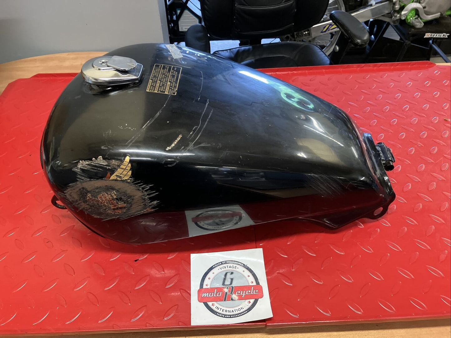 Honda VF1100 V65 Magna 1984 Fuel tank gas petrol reservoir