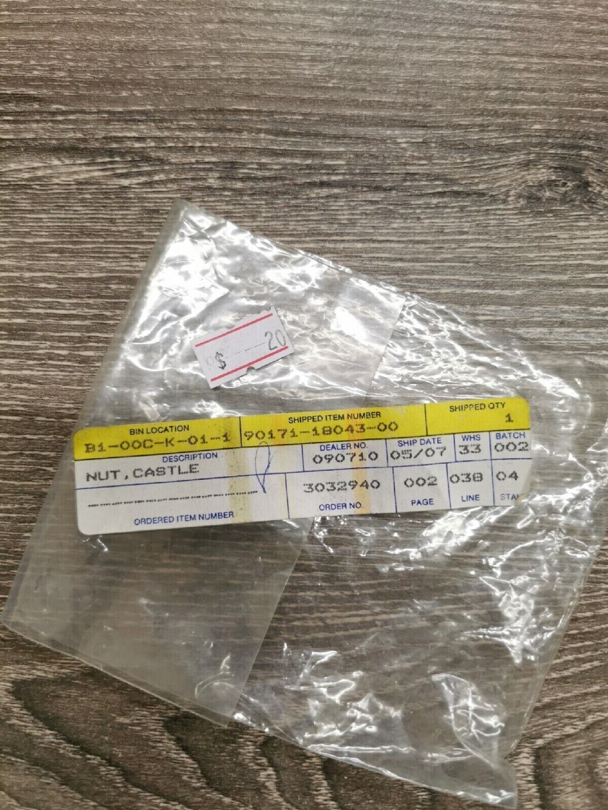 NOS YAMAHA NUT CASTLE 90171-18043-00 Y51